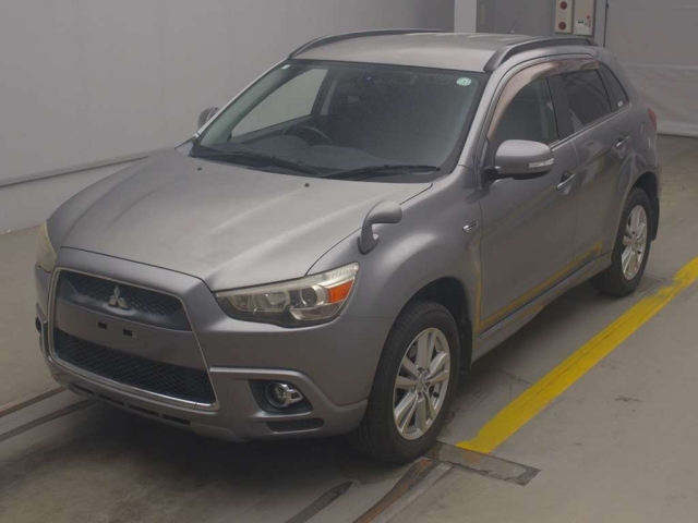 MITSUBISHI RVR 2010