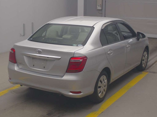 TOYOTA COROLLA AXIO 2016
