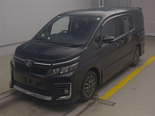 TOYOTA VOXY 2015