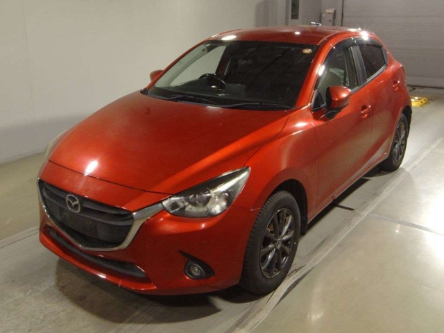 MAZDA DEMIO 2016