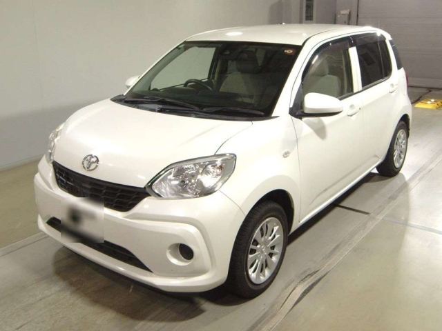 TOYOTA PASSO 2016