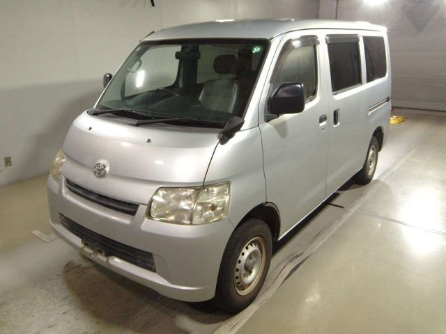 TOYOTA TOWN ACE VAN 2018