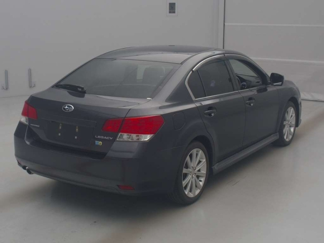 SUBARU LEGACY B4 2013