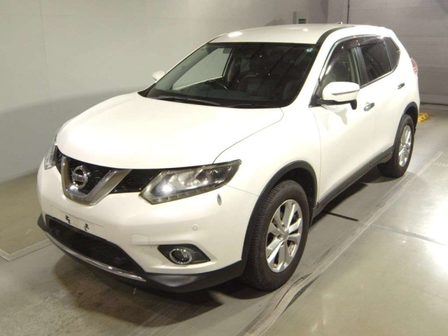 NISSAN X-TRAIL 2015