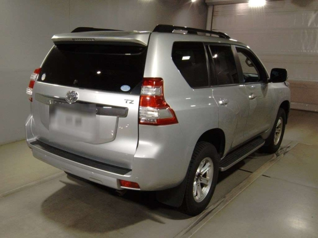 TOYOTA LAND CRUISER PRADO 2014