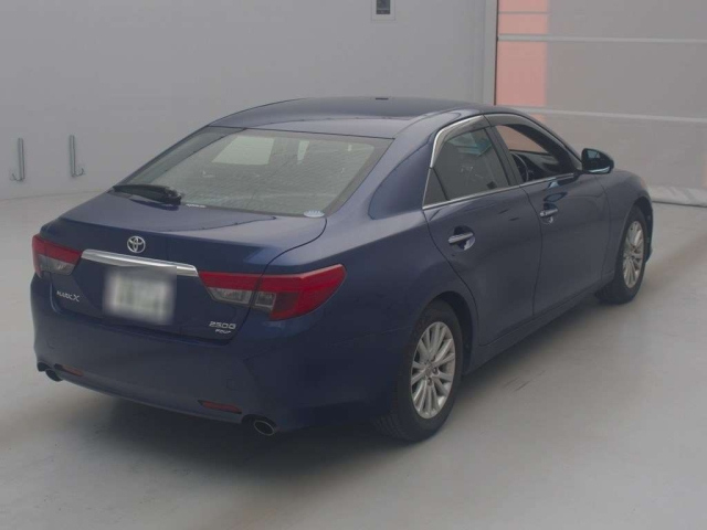 TOYOTA MARK X 2013
