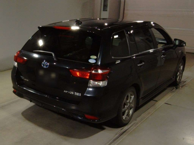 TOYOTA COROLLA FIELDER 2015