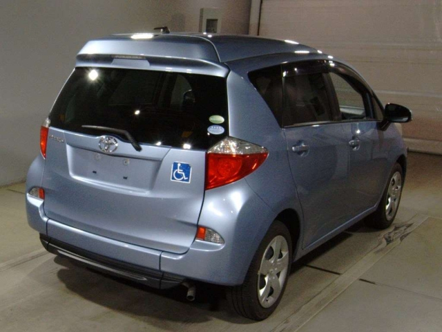 TOYOTA RACTIS 2012
