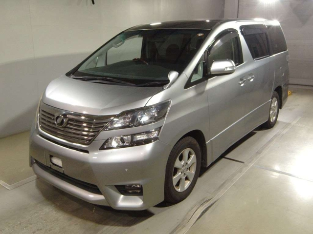 TOYOTA VELLFIRE 2009