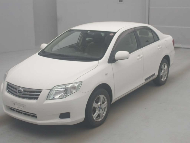 TOYOTA COROLLA AXIO 2010