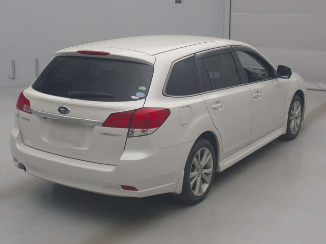 SUBARU LEGACY 2012