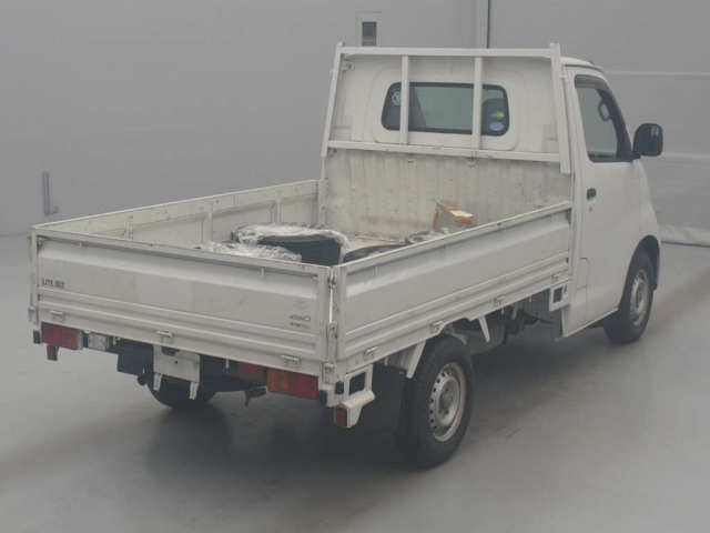 TOYOTA LITE ACE TRUCK 2017