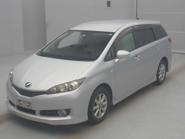 TOYOTA WISH 2009