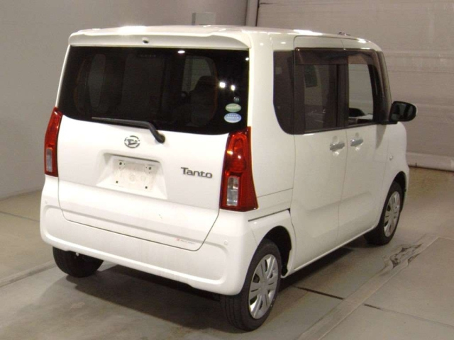 DAIHATSU TANTO 2020