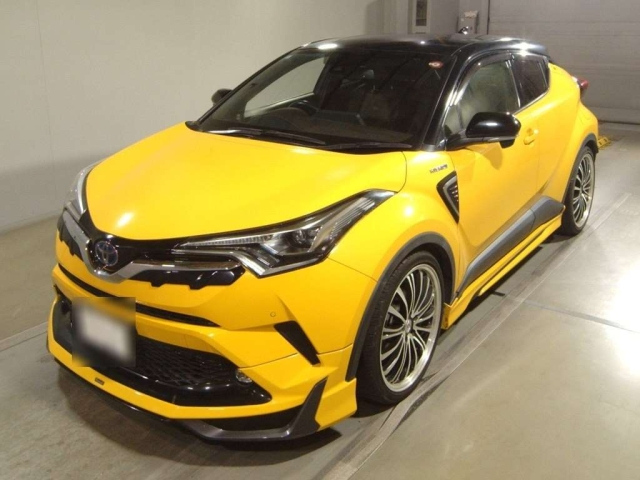 TOYOTA C-HR 2018