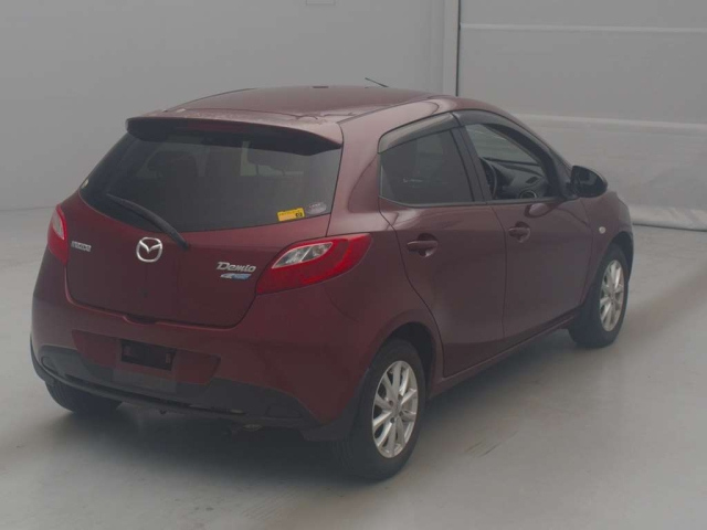 MAZDA DEMIO 2013