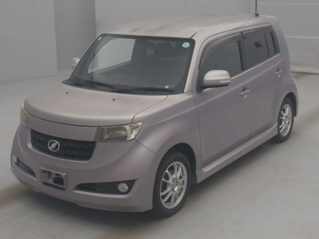 TOYOTA BB 2008