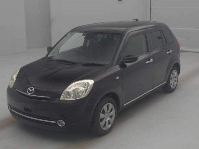 MAZDA VERISA 2012