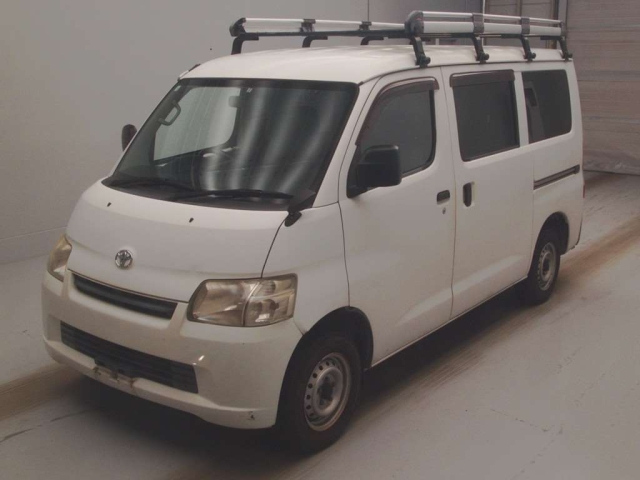 TOYOTA TOWN ACE VAN 2012