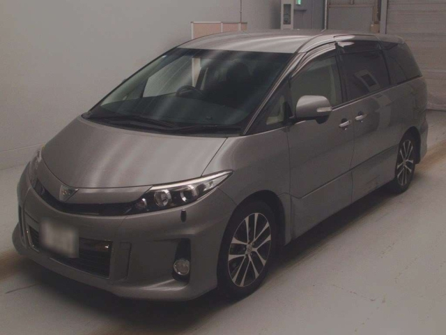 TOYOTA ESTIMA 2015