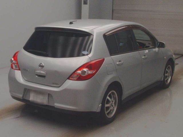 NISSAN TIIDA 2009