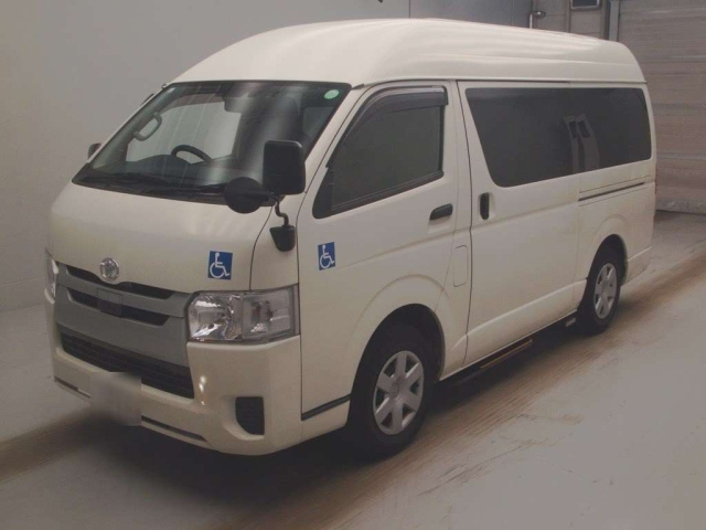 TOYOTA REGIUS ACE VAN 2018