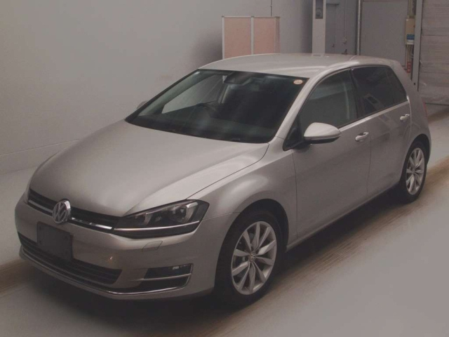 VOLKSWAGEN GOLF 2015