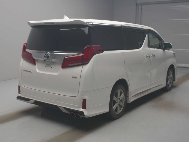 TOYOTA ALPHARD 2022