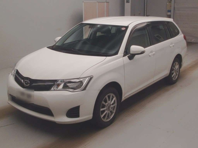 TOYOTA COROLLA FIELDER 2013