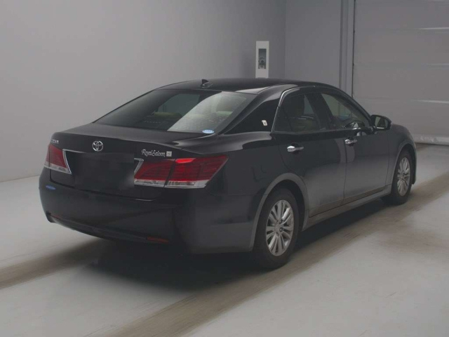 TOYOTA CROWN 2015