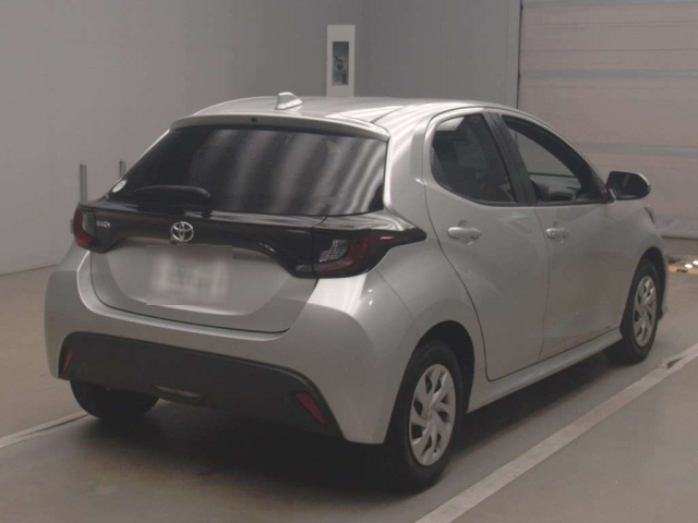 TOYOTA YARIS 2021