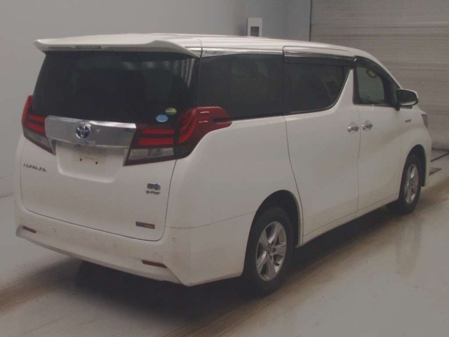 TOYOTA ALPHARD 2015