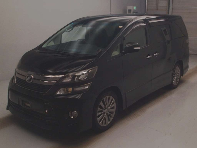 TOYOTA VELLFIRE 2013