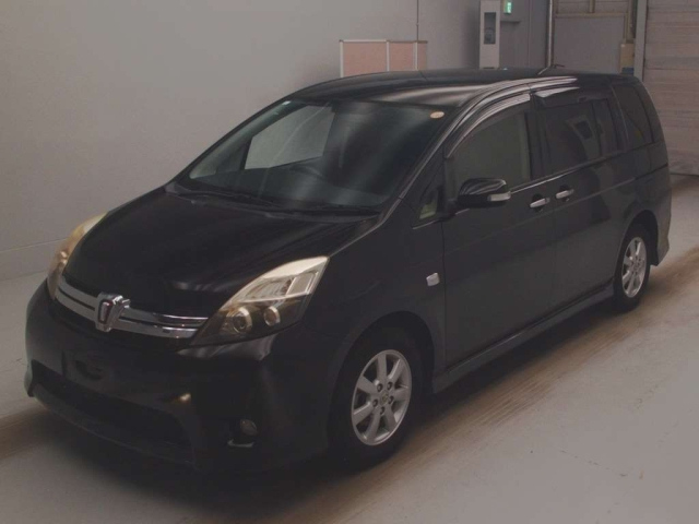 TOYOTA ISIS 2013