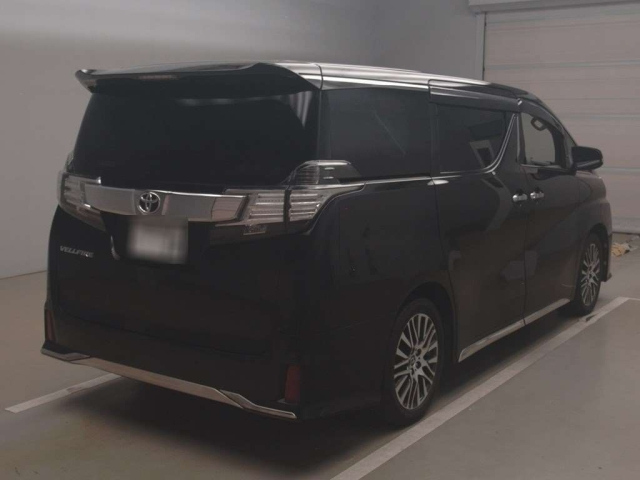 TOYOTA VELLFIRE 2015