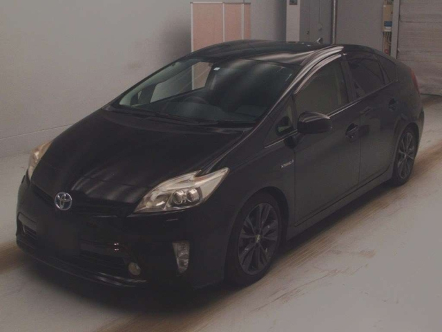 TOYOTA PRIUS 2012