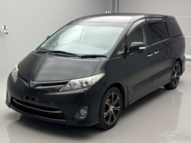 TOYOTA ESTIMA 2010