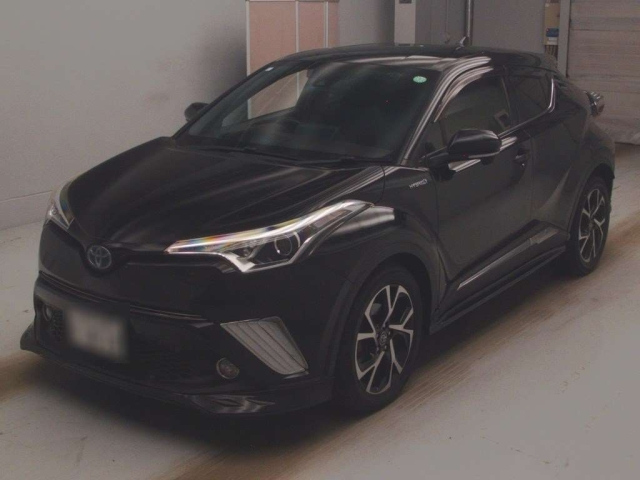 TOYOTA C-HR 2017