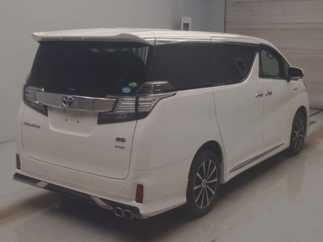 TOYOTA VELLFIRE 2015