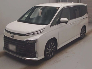 TOYOTA VOXY 2023