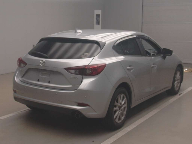 MAZDA AXELA 2018
