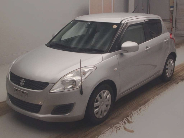 SUZUKI SWIFT 2013