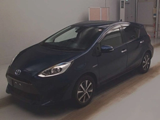 TOYOTA AQUA 2018