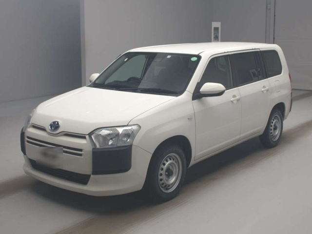 TOYOTA PROBOX 2020