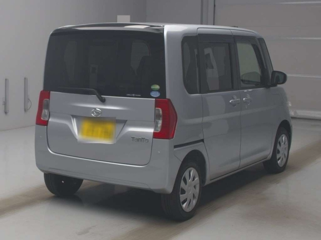 DAIHATSU TANTO 2019