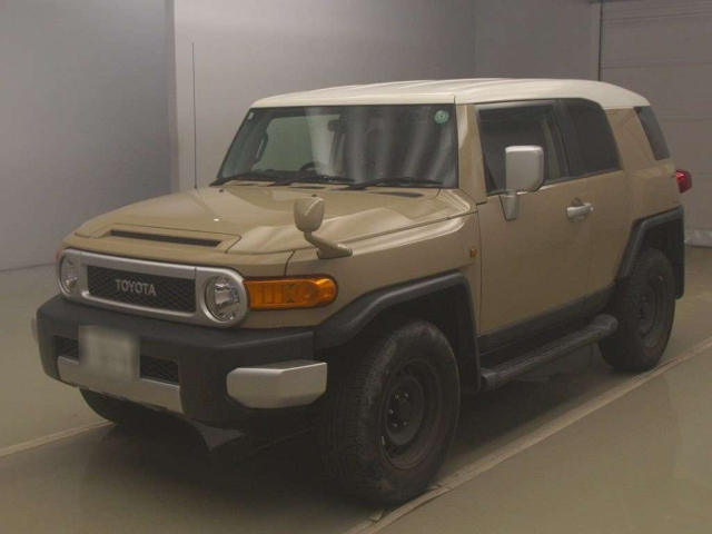TOYOTA FJ CRUISER 2017