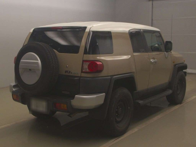 TOYOTA FJ CRUISER 2017