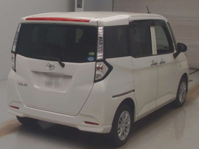 TOYOTA TANK 2019