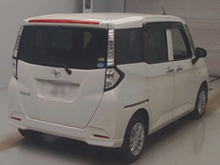 TOYOTA TANK 2019
