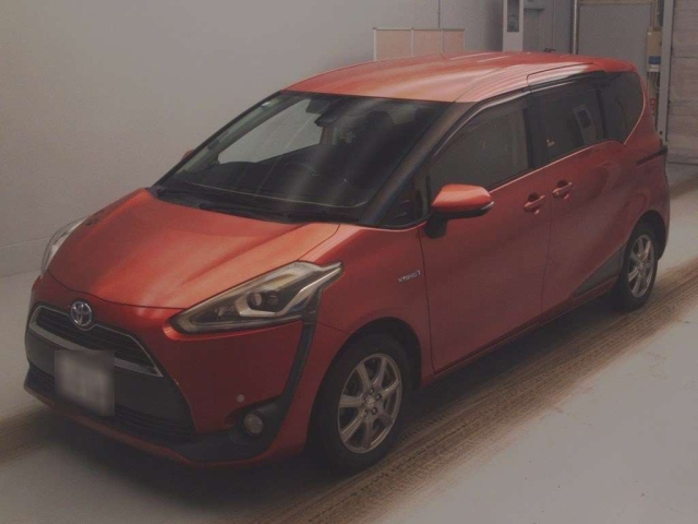 TOYOTA SIENTA 2015